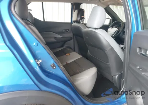 2021 Nissan Kicks Sr Xtronic Cvt z USA, uszkodzony, nr VIN 3N1CP5DV5ML467759